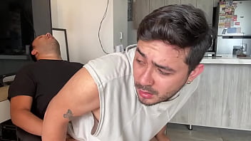 Provocando A Mi Padrastro Hasta Que Me Cogio El Culo Me Lo Dejo Abierto Y Lleno De Crema Provocando A Mi Padrastro Hasta Que Me Cogio El Culo Me Lo Dejo Abierto Y Lleno De Crema