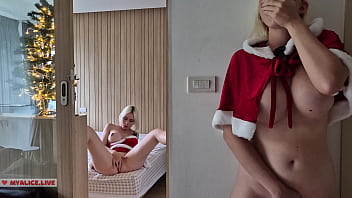 I Caught My Step Sister Masturbating And Got Turned On. Two Girl Masturbate Together And Strong Orgasm Of Two Girls