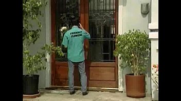 Delivery Boy Enjoys Two Pussys – Threesome