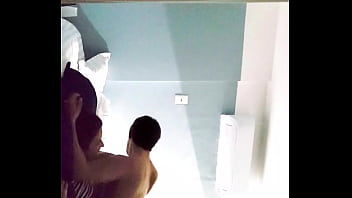 Metendo Forte Por Tr&aacute_s Em P&eacute_ Na Morena AMADOR