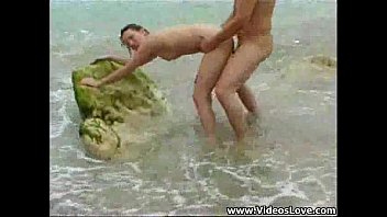 Anal On The Beach With A Hot Chick Anal On The Beach With A Hot Chick