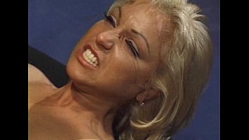 Metro – Sex 03 – Scene 13