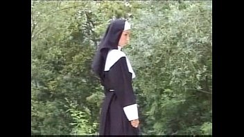 Dos Monjas Para Una Polla Dos Monjas Para Una Polla