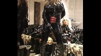 Roxina2007HotHotRubberDoll240207XXL.WMV Roxina2007HotHotRubberDoll240207XXL.WMV