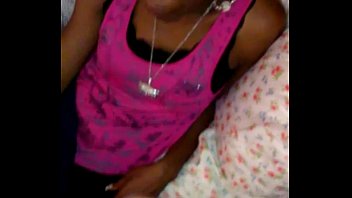 Sexii Slimm Sucking On Bigg Redd