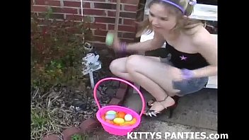 Cute Kitty Flashing Her Panties While Doing A Puzzle