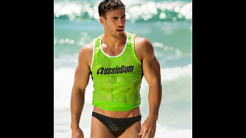 Bogosses Du Week-end / Hunks Of The Weekend 01 05 2014 (HD 1080p)