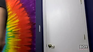 A Cum-Inducing Solo Display