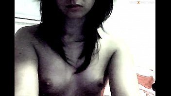 Cute Teen Girl Love To Tease And To Play On Webcam Cute Teen Girl Love To Tease And To Play On Webcam