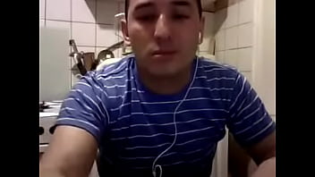 2013-06-12 23-32-04