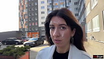 Wife Cheats Her Husband In The Entrance And Walks On Public With Cum On Face Cumwalk