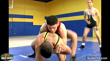 Sporty Gays Fucking Well In Threesome