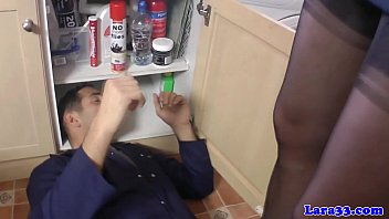 UK Mature In Stockings Fucks Repair Man UK Mature In Stockings Fucks Repair Man