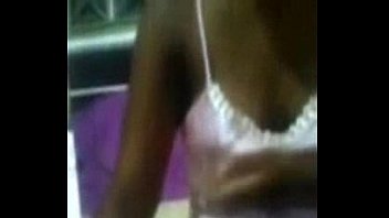 Filme MONICA SE EXIBINDO NA WEB CAM Filme MONICA SE EXIBINDO NA WEB CAM