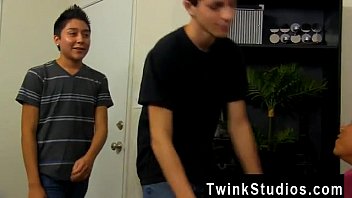Twinks XXX Conner Bradley Loves To Share His Lengthy Lad Stiffy With