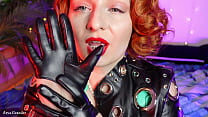 Sexy Short Leather Gloves Hot MILF Teasing ASMR Video With Close Up Glove Fetish Sexy Short Leather Gloves Hot MILF Teasing ASMR Video With Close Up Glove Fetish