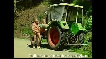 Dru Berrymore Fucks With A Grandpa