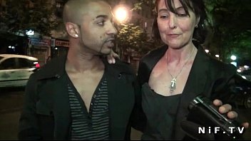 French Mature Doing A Sextape Gets Banged By A Guy From The Street